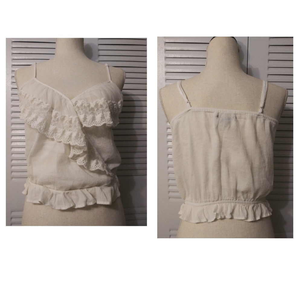 American Eagle ruffles spaghetti strap shirt Small White